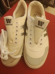 回力鞋 warrior shoes