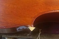 =龍輝樂器=維修專區 樂器修理範例『大提琴缺角』