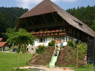 百隆鄉村農舍 (Blumbauernhof)