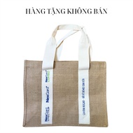 [GIVEAWAY Goods NOT FOR SALE] FASHIONABLE SEED BAGS – EXCLUSIVE GIFTS FROM NEXGARD SPECTRA