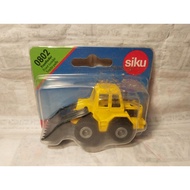 SIKU 0802 Front Loader Diecast
