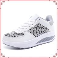 Tiptop Kasut Perempuan White Sneakers Woman New Fashion Breathable Nurse Shoes Plus Size 35-43 Kasut