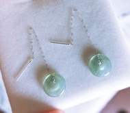 🔥清貨18k金玻璃鋼強熒光精品老坑種天然緬甸翡翠A玉平安扣耳線
🔥實物冰透透字，綠底強熒光，鋼性十足，種好料老
🔥寓意：扣住平安，8方來財，財源滾滾
🔥裸石大約Size：11mmx1.9mm
🔥清貨價