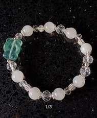 🐻🌲 Christmas Gift Idea - Natural See No Evil This Christmas Green Fluorite Bear Crystal Bracelet