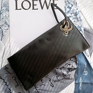 中古包 Loewe 軟羊皮化妝包收納包長夾 腋下包手提包手拿包手提袋