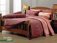 ผ้าปูที่นอนเจสสิก้า Jessica รหัสสินค้า J251 ลายดอกกราฟฟิก สีส้ม สีน้ำตาล ขนาด 3.5 ฟุต 5 ฟุต และ 6 ฟุ