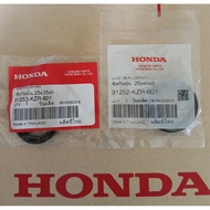 Swing Arm Seal Click125i Click150i PCX150 Year 2012 SH150 Genuine From The Center 91253-KZR-601 9125