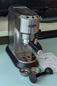 Delonghi EC685 半自動咖啡機