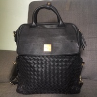 Avail! Lulu Castagnette Personal Preloved Bag 3-way with laptop compartment