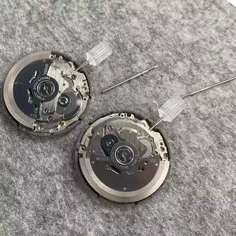 Brand new original NH35A 6-digit/3-digit Seiko automatic mechanical movement NH35 movement