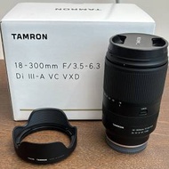 Tamron 18-300mm F/3.5-6.3 Di III-A VC...
