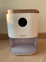 小型抽濕器