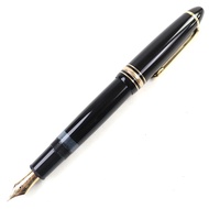 【5積分】成色極佳 ○MONTBLANCMeisterstück 146 14K F尖鋼筆，筆尖錒刻品牌標誌，白色星形，活塞上墨，黑色筆身，德國製造