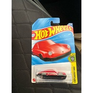 hot wheels Porsche 911 Carrera clip red