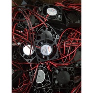 12v 4x4x1 cm fan