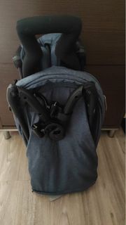 Whiz Bebe capsule stroller 膠囊車 輕便 可上機