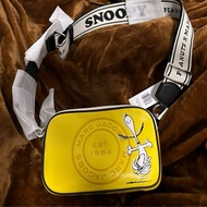 MARC JACOBS Peanuts Snoopy相機包