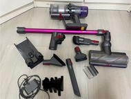 摩打窒窒地 吸到塵 不強 拖把有破損 Dyson V11 Torque Drive 齊配件