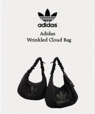 Adidas  雲朵包 黑色 S Size