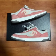 Chanel正品香奈兒徽標 低幫雙C板鞋 女款 粉白 37.5碼