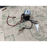Honda CB100 ⭐Motorcycle ignition switch.Nos Japan parts.