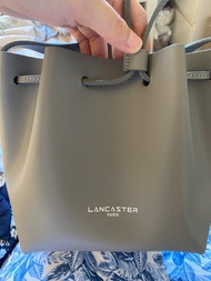 Lancaster  Paris灰色水桶包
