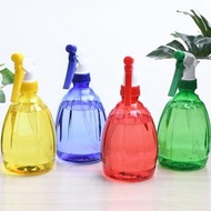 糖果色塑料噴水壺 澆花酒精噴霧器噴霧壺 500ml（顏色隨機）