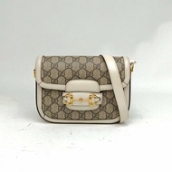 GUCCI Horsebit馬銜扣1955馬鞍包Mini白色牛皮/PVC金扣肩背包