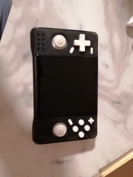 黑色手提遊戲機