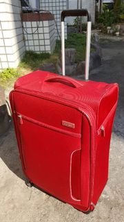 英國百年名牌無重力感 ANTLER 賽博系列27吋行李箱 內部曾打翻東西雖有清洗過但仍有痕跡完美主義者勿標 原價6500