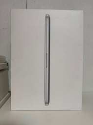 MacBook Pro 13吋 2015年 盒子