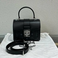 MCM 黑銀TracySatchel手提肩背斜背包 18*14*10 全新閒置配件塵袋