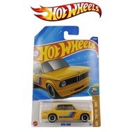 Hot Wheels bmw 2002 Yellow 70S Vs 90S Racing Car