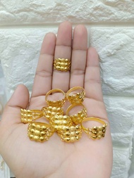 Cincin baris 3 replika emas 24 k, cantik ,anti karat