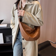 Retro Niche Soft Leather Bag Dumpling Bag Women Fashion Texture Messenger Bag Casual All-Match Shoulder Bag Messenger Bag Shoulder Bag Side Backpack Dumpling Bag