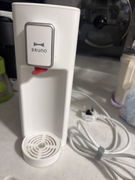 BRUNO 迷你即熱飲水機