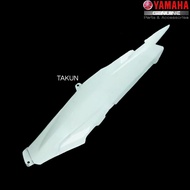 SIRIUS 2006-2026 plastic side panelsbag... White zin 3S4-F1731-00-P6, B6A-F1741-00-P1