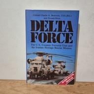 [Hardcover] Delta Force - Col. Charlie A. Beckwith & Donald Knox