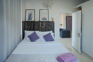 Rumah 20 m² dengan 1 bilik tidur dan 2 bilik mandi peribadi di Aizawl (The 1998 Homestay (Family Sui