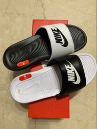 NIKE VICTORI ONE SLIDE MIX 男 鴛鴦 陰陽 穿搭拖鞋-DD0234100