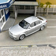 Vua Mô hình 1:64 BMW M5 E60 Sedan du lịch xe hợp kim mô hình sưu tập trang trí