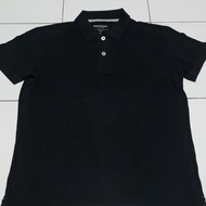 kaos kerah brand SPAO hitam