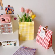 【SG Local Stock】Korean Kraft Paper Grid Gift Bag Goodie Bags Christmas Gift Wrapping