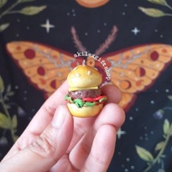 BURGER KEYCHAIN (HANDMADE CLAY) || AKILEX GIFT SHOP