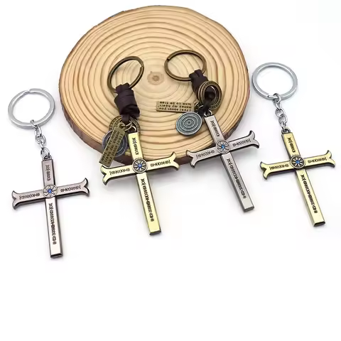 Anime Dracule Mihawk Black Sword Yoru Keychain Cross Key Chain Keyring Men Keychains Accessories Car