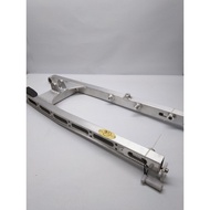 LC135 SWING ARM ALLOY (+2INCH) SILVER DKT