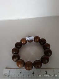 17mm印尼沉香木手串。