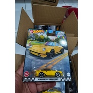 Hot Wheels Porsche 911 Turbo 930 boulevard 2023 Yellow