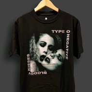 Official License tshirt TYPE O NEGATIVE - BLOODY KISSES