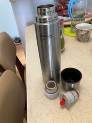 Thermos 保溫壺